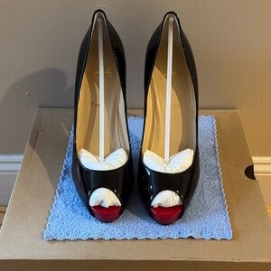 Christian Louboutin New Very Prive 120 Patent Pumps